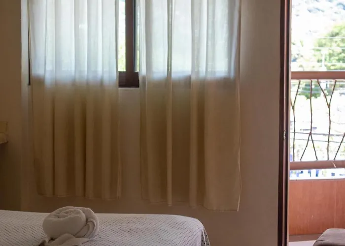 Hotel Real Monrey Zihuatanejo