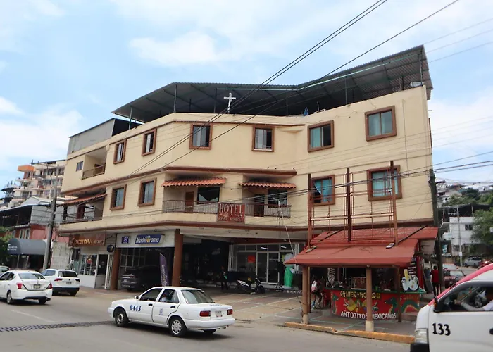 Hotel Real Monrey Zihuatanejo